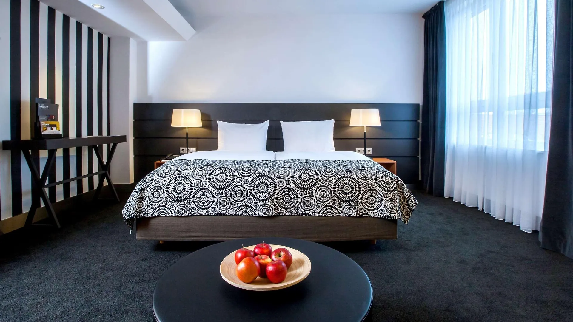 ****  The Madison Hotel Гамбург Германия